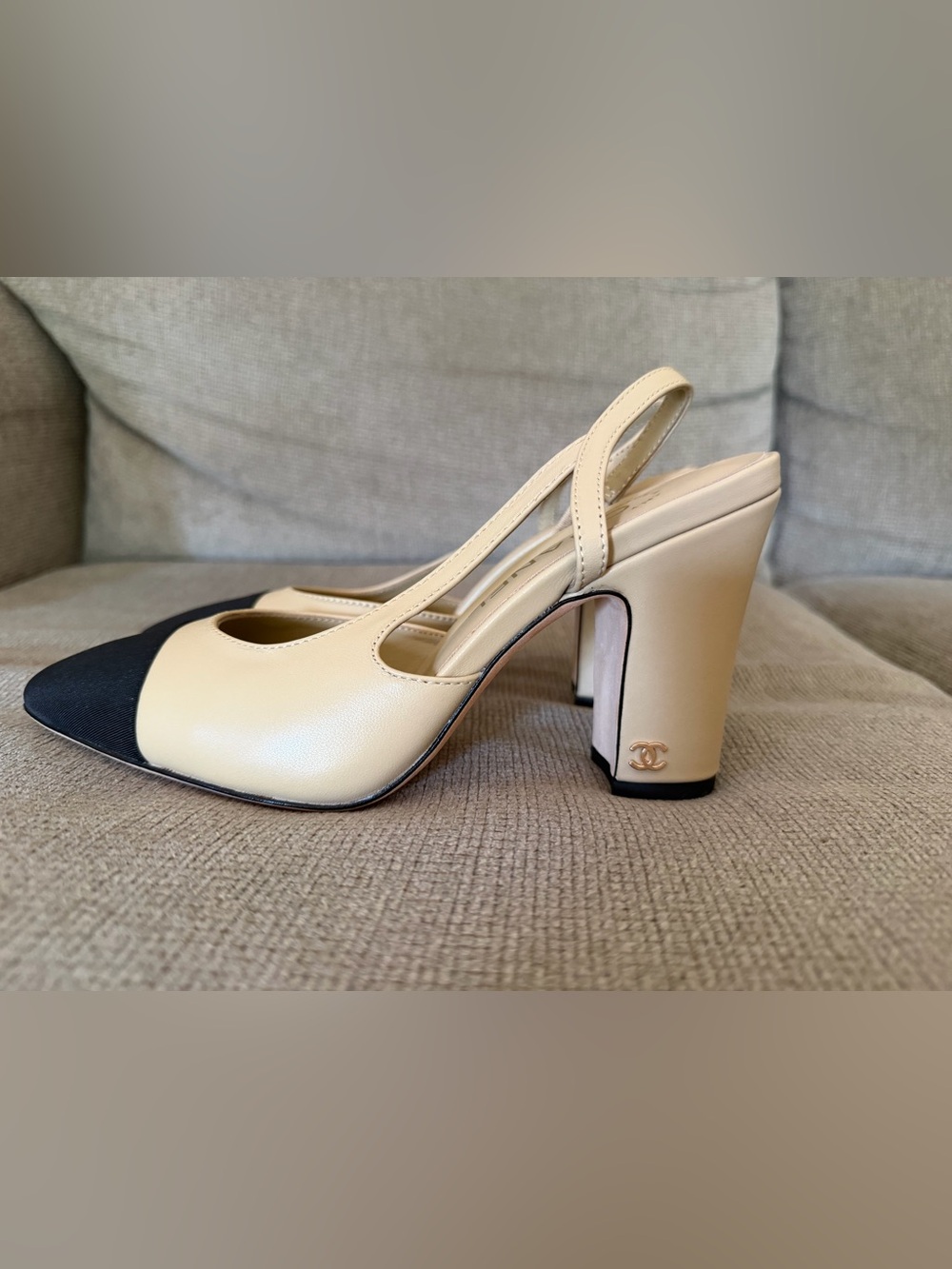 CHANEL Cream Leather Slingback Block Heel Pumps